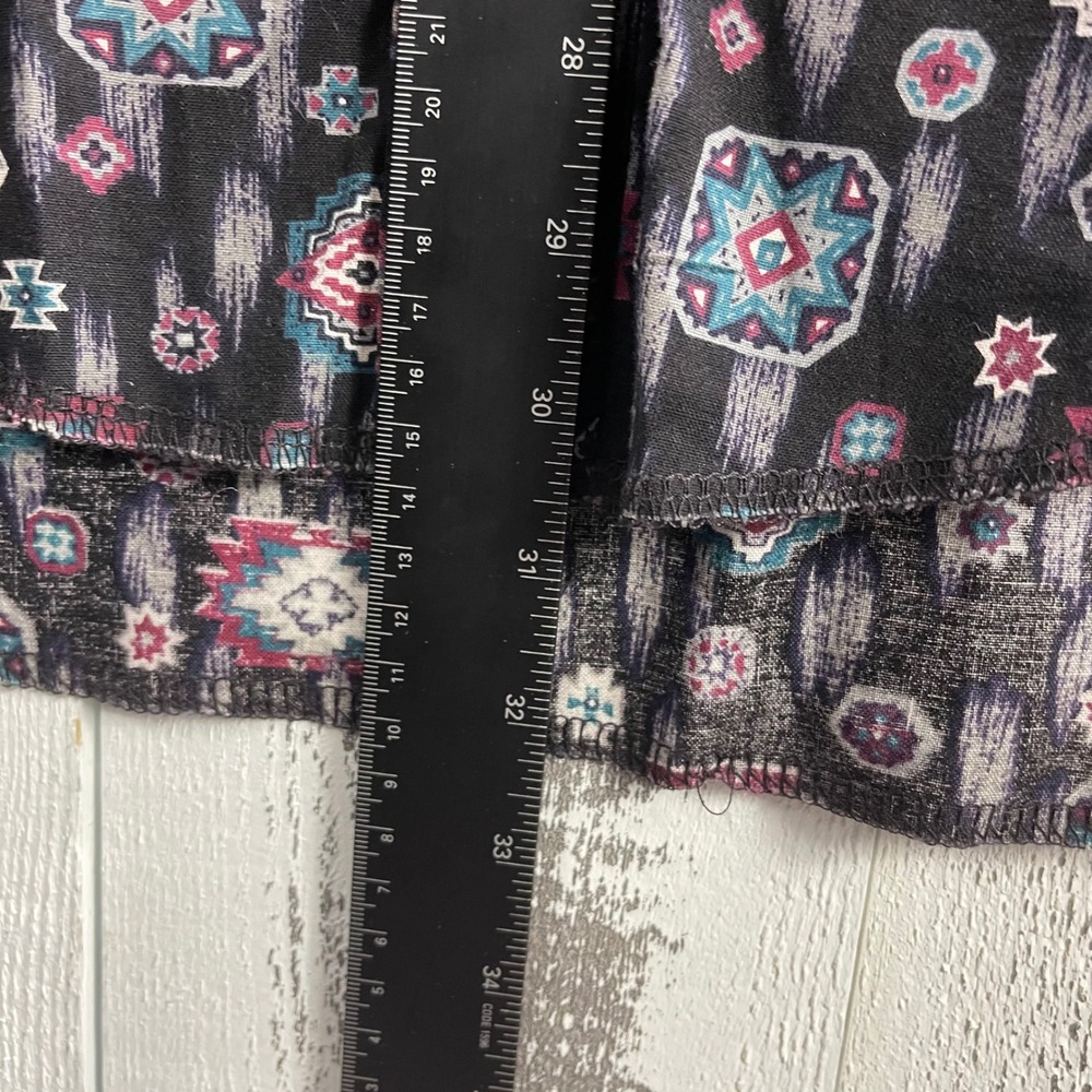 VTG Wrangler Cowboy Cut 16-34 X-Long Tails Aztec Print Bold Southwest *Read* - Picture 4 of 8